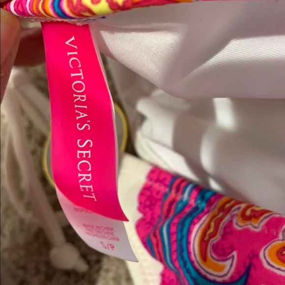 *VICTORIAS SECRET BATHING SUIT - Picture 9 of 13